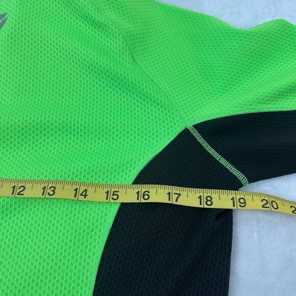 Brooks Running Women's L Equilibrium 1/4 Zip Performance Pullover Green Black - Picture 8 of 9